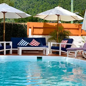 Paradise Court Units Airlie Beach